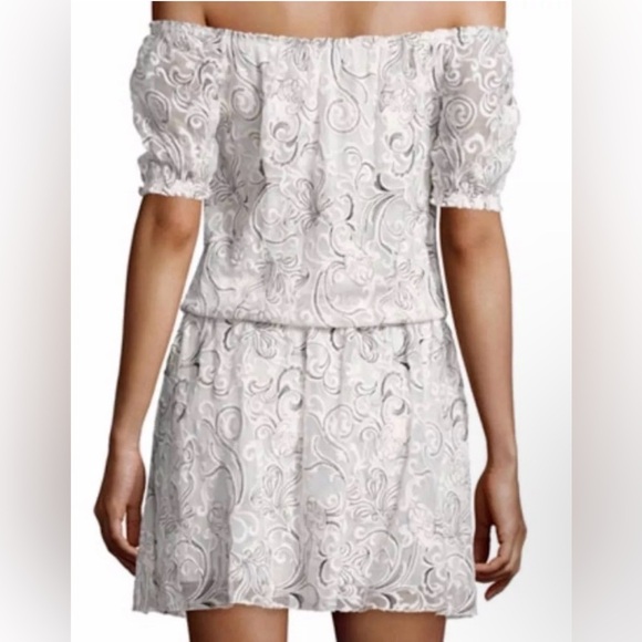 Alice + Olivia Embroidered Silk Off Shoulder Janell Dress Black and Creme Size 2 - Picture 4 of 12
